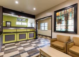 Studio 6 Bay City TX 4