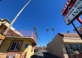 Palm Tree Inn 3