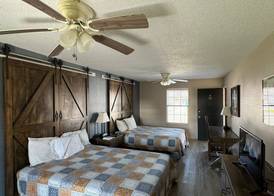 Four Horsemen Hotel 5
