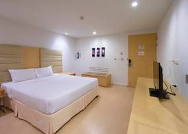 The Tivoli Hotel 4
