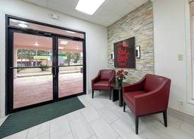 Red Roof Inn Bay Minette 4