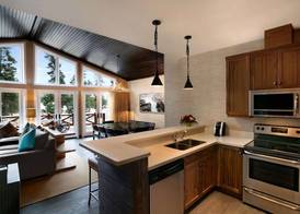 Fairmont Jasper Park Lodge 5
