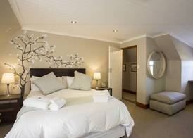 The Browns' Luxury Suites & Cottage 5
