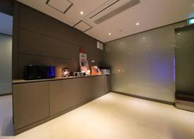 Hotel M Story 3