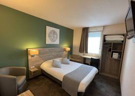 Brit Hotel Saumur 3