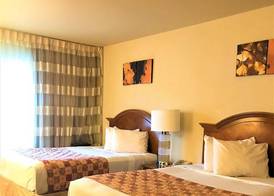 Ramada Downtown by Wyndham Anchorage 3