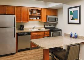 Residence Inn by Marriott Hartford Windsor 5
