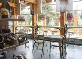 Maligne Lodge 2