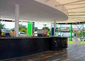 Club Aqua Plaza 5