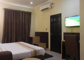 Caesar's Court Hotel and Suites 4