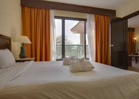 Parrotel Aquapark Resort 4