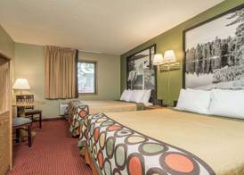 Super 8 by Wyndham Red Wing 5