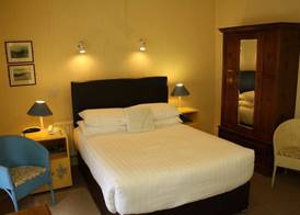 Woodhill House 5