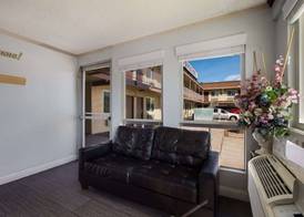 Rodeway Inn San Bernardino - Colton 4