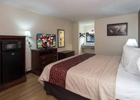 Red Roof Inn Chipley 5