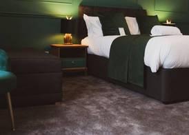 The Stag Hotel and Mailmans Arms 5