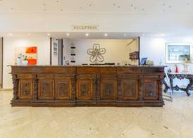 Hotel Sakura, Sure Hotel Collection by Best Western 4