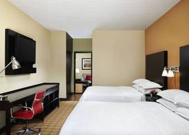Four Points by Sheraton Hotel & Suites Calgary West 4
