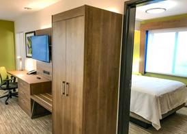 Holiday Inn Express & Suites LUBBOCK WEST by IHG 3