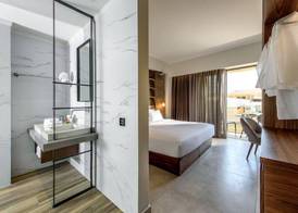 DOM Boutique Hotel 5