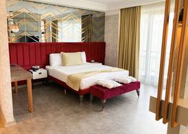 NENESSAHOTEL 2