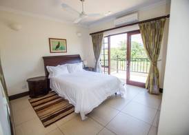 Hoyohoyo Hazyview View Villas 5