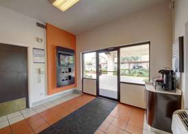Motel 6-San Antonio, TX - Downtown - Market Square 3