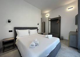 Dolmen Guest House 4