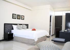 Hotel Oasis 3