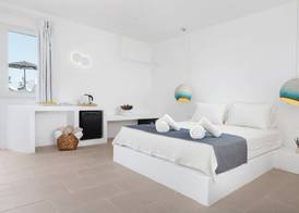 Voca Hotel & Suites 2