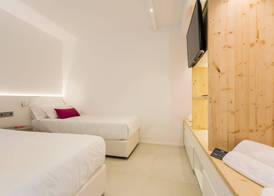 One Ibiza Suites 4