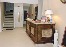 Hôtel Acropolis - Lourdes 2