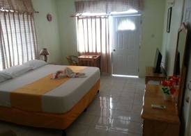 Fun Holiday Beach Resort 3