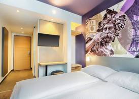 B&B Hotel Augsburg-West 4