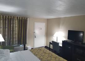 Baymont by Wyndham Lake City I-75 3