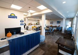 Days Inn by Wyndham Bar Harbor 2
