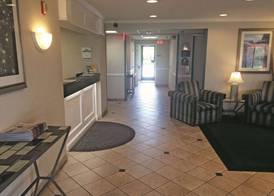 La Quinta by Wyndham Chicago Gurnee 4