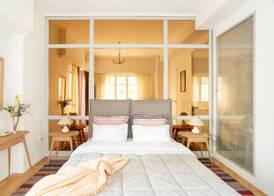 A short walk to Syntagma and Plaka 4