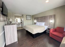 Travelodge by Wyndham Santee 4