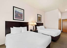 Comfort Inn & Suites Creswell 5