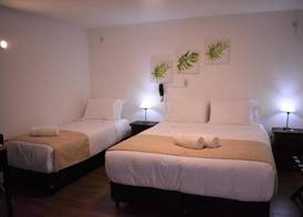 EMILIA HOTEL 3
