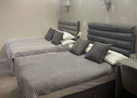 Park Avenue Hotel 3