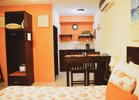 Sir Angel's Guesthouse 3