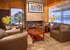 Travelodge by Wyndham Hawthorne 2