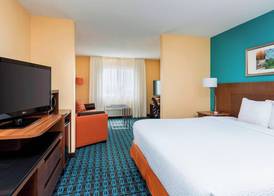 Fairfield Inn & Suites Lincoln 4