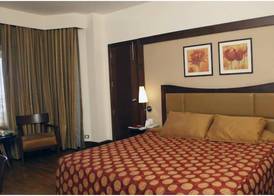 The Retreat Hotel & Convention Centre 4
