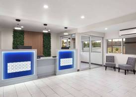 Baymont by Wyndham Dothan 2