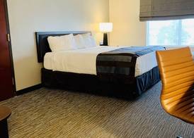 Wingate by Wyndham Wilmington 5