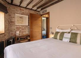 Rocksalt Rooms 2
