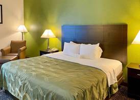 Quality Inn Union US Hwy 176 4